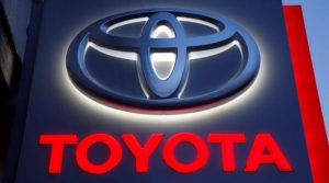 Toyota quiere ser la primera empresa en sumar conducción autónoma en autos comerciales