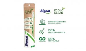 Economía circular: Unilever lanza el primer cepillo de dientes hecho 100% de plástico reciclado