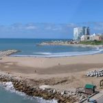 Por el cambio climático, podrían desaparecer la mitad de las playas del mundo: ¿qué pasará en Argentina?