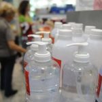 Alcohol en gel y tapabocas para hospitales: estas empresas se suben al “triple impacto” para combatir la pandemia