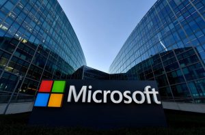 Microsoft se une a un gigante petrolero para reducir las emisiones