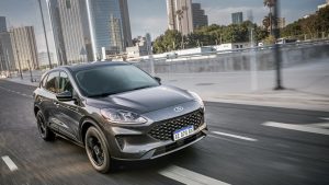 Ford va con todo contra la Toyota RAV4: conocé cómo es y cuánto sale la nueva Ford Kuga híbrida