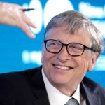 El plan de Bill Gates para abrir minicentrales nucleares usadas como “baterías de red”