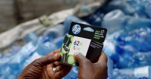HP se despide de los embalajes plásticos: así transforma su negocio hacia la economía circular