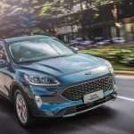 Ford completa la gama del Kuga híbrido con la versión tope de gama