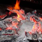 Reinventa el tradicional asado argentino: así es BrasUP, el primer carbón ecológico