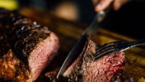 Ya podés saber de dónde proviene tu asado: cómo funciona la blockchain argentina de trazabilidad de carnes