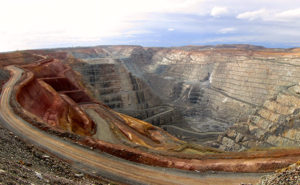 Presentan el informe ambiental de un mega proyecto de cobre y oro en San Juan