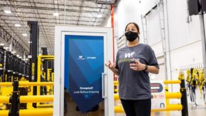 Amazon instala “cabinas de mindfulness” para empleados estresados: ¿cómo funcionan?