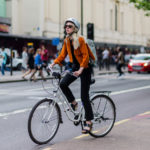 De las computadoras a la e-bikes: empresas de tecnología se suben a la movilidad sustentable