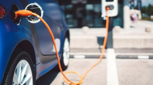 Las ventas de vehículos eléctricos aumentan 60% a nivel mundial, ¿qué pasa con la infraestructura de recarga?