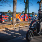 Movilidad sostenible: qué banco lanza un plan de financiación para comprar motos eléctricas