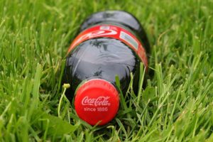 Cambio climático: ¿Cuánto dióxido de carbono genera una Coca-Cola?