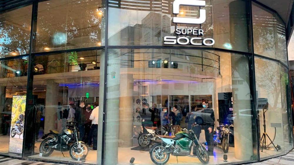 Super Soco llegó a la Argentina: cuánto salen las motos eléctricas