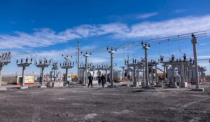 Más sustentable: YPF construye una nueva línea eléctrica en Mendoza