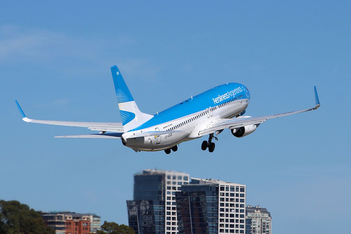 El Gobierno alista una nueva estrategia para reducir la contaminación  aerocomercial