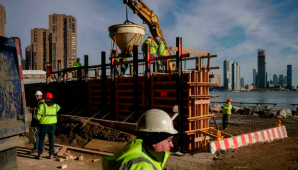 Contra el cambio climático: Nueva York construye un muro para protegerse de las inundaciones