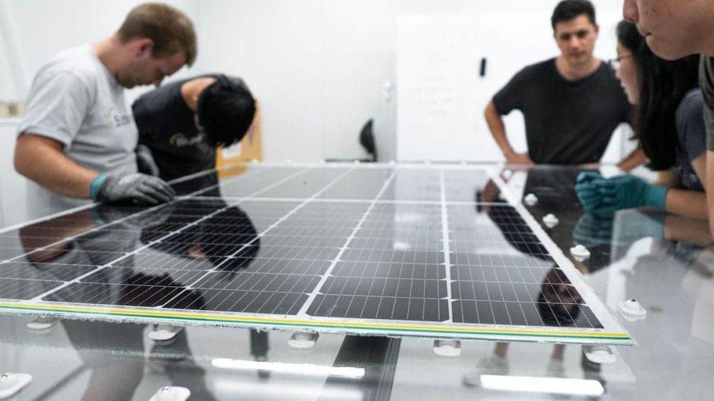 Con este panel solar, una startup australiana promete revolucionar la industria fotovoltaica