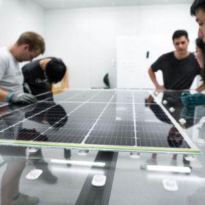Con este panel solar, una startup australiana promete revolucionar la industria fotovoltaica