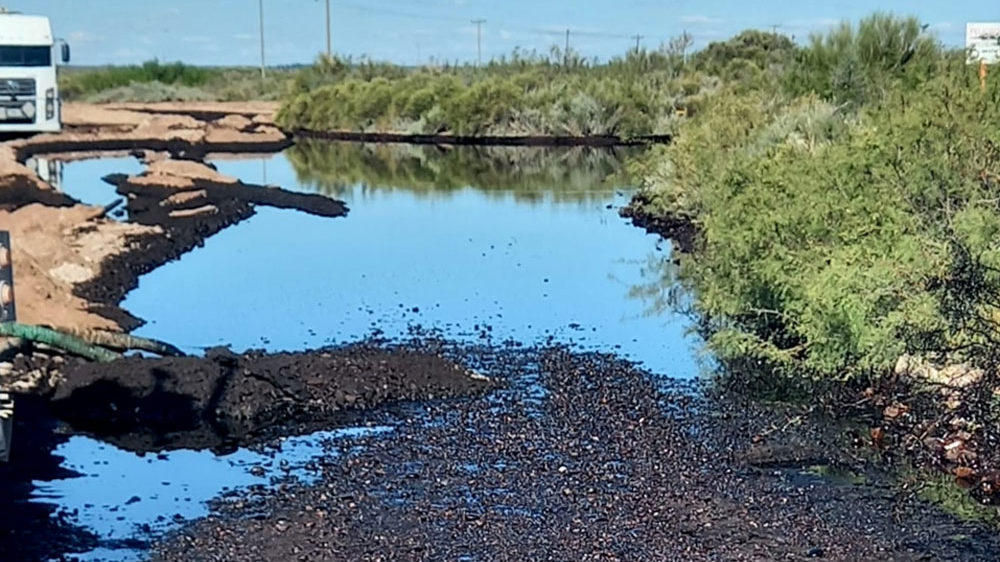 Río Negro: qué empresa es la responsable del derrame de petróleo en la provincia