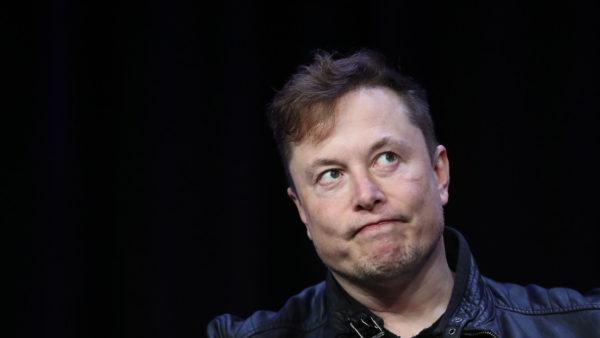 La predicción de Elon Musk sobre la raza humana, ante la pregunta de un usuario en Twitter