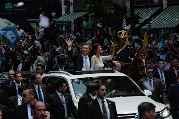 Venden el SUV de lujo que usó Macri en la asunción presidencial: cuánto piden por el vehículo