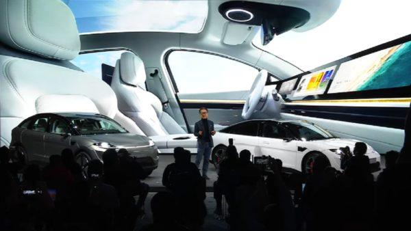 Un gigante tecnológico japonés se suma al mercado de los autos eléctricos