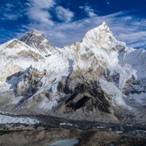 Everest: la cantidad de metros que perdió el glaciar del Collado Sur durante los últimos 25 años