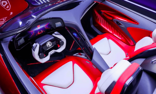 Una marca china sacará un legendario auto deportivo descapotable y eléctrico: ¿Le gana al Tesla Roadster?