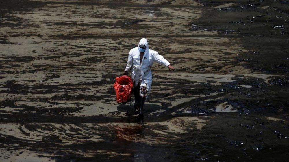 La gran multa que tendrán que pagar Repsol por el derrame de petróleo en Perú