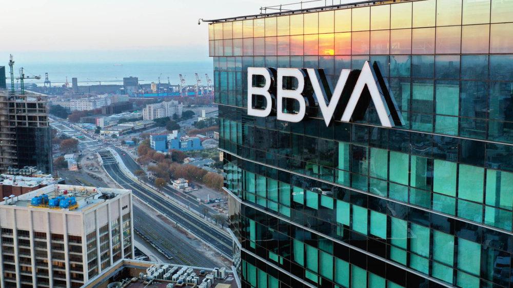 BBVA lanza un nuevo programa de beneficios para todos sus clientes: cómo funciona