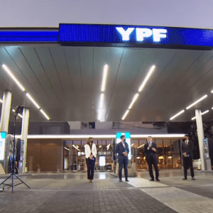 YPF reportó una ganancia millonaria en el último trimestre de 2021, en comparación con meses anteriores