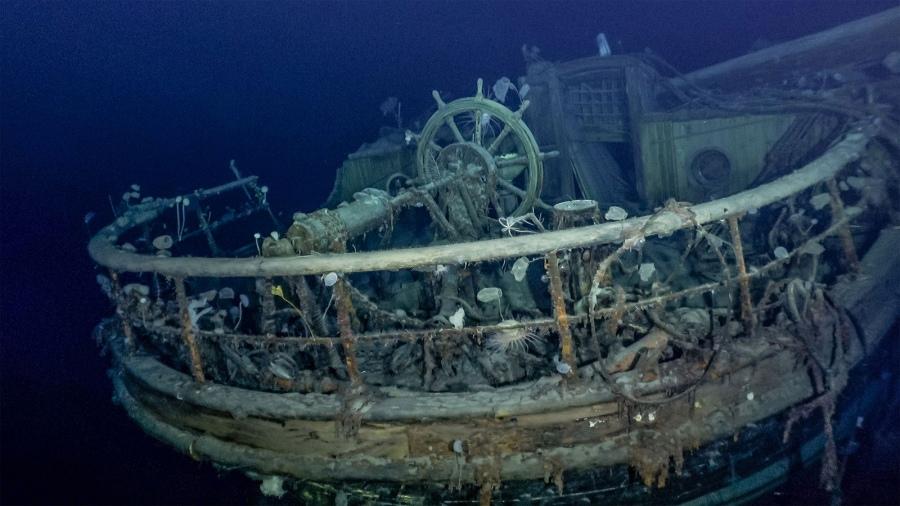 A más de un siglo de su naufragio encuentran casi intacto el famoso barco Endurance en la Antártida
