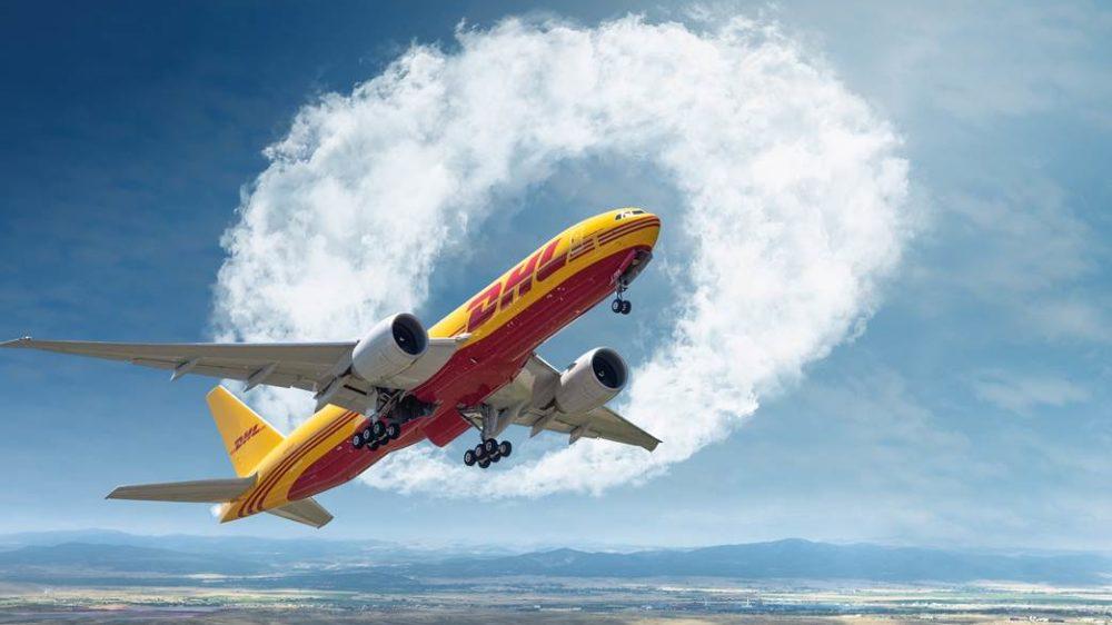DHL Express anuncia dos de los mayores acuerdos de combustible de aviación sostenible en la historia con bp y Neste por más de 800 millones de litros
