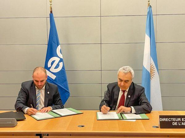 Argentina firmó la adhesión a la Agencia Internacional de Energía