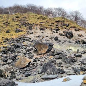 Qué es la “piedra asesina” de Japón y por qué su ruptura desató todo tipo de premoniciones