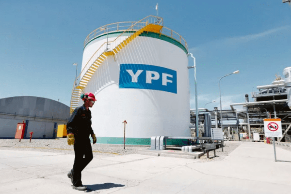 Informe de CEPA adelanta que “YPF deberá liderar la transición energética”