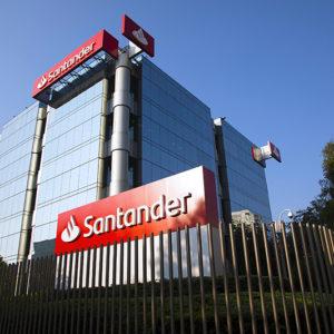Banco Santander crea una sociedad para invertir 1.700 millones de euros en proyectos renovables