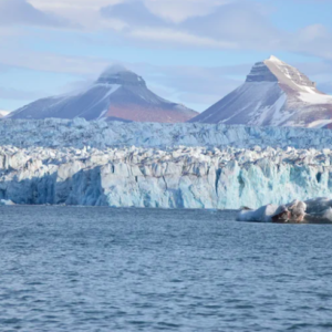 Científicos advierten que el Ártico aumentó cuatro veces más rápido que el promedio global