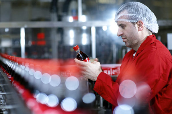 Coca-Cola busca empleados y ofrece sueldos de hasta $183 mil: cómo enviar el cv