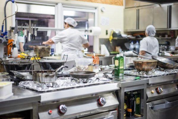 Un restaurante incorporó la huella de carbono de los alimentos en su menú y generó “polémica”