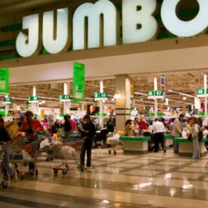 Jumbo busca empleados en Argentina y solo se necesita tener el secundario completo: cómo enviar el cv