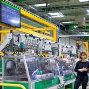 Schneider Electric llama a un compromiso global por la transición energética