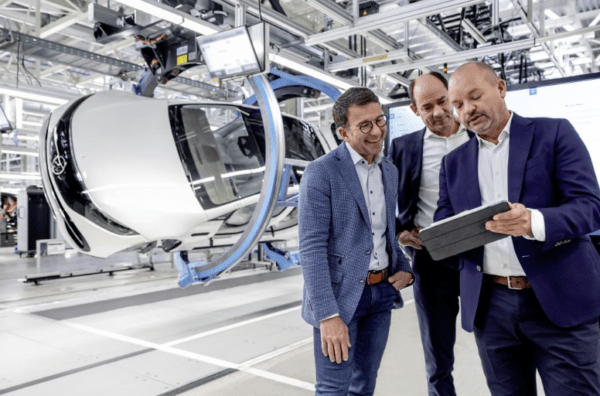 Así es la nueva plataforma de Mercedes Benz y Microsoft para impulsar la eficiencia y la sustentabilidad en la producción de vehículos
