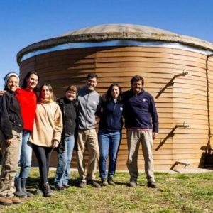 Una comunidad de 300 habitantes produce su propia energía a partir del residuos