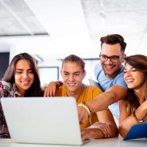 Canadá busca empleados en Argentina y paga en dólares: cuáles son las vacantes y cómo aplicar