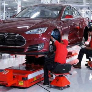 Tesla busca empleados en Argentina: los sueldos varían entre 8500 y USD 100 mil