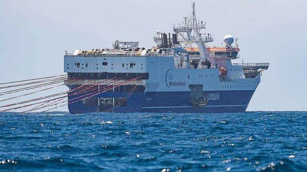 Tras medida cautelar, el barco de la petrolera Equinor se aleja del Mar Argentino
