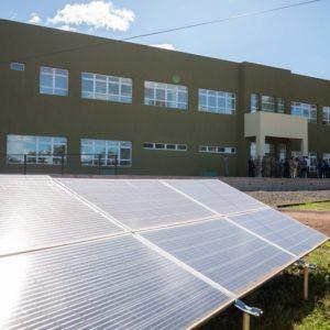 El Ejército tiene su primer edificio sustentable con 338 paneles solares, ¿cómo es?