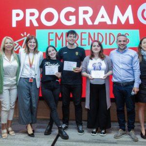 Emprender Coca-Cola: los 3 ganadores del desafío que recibieron capital «semilla» para impulsar su negocio